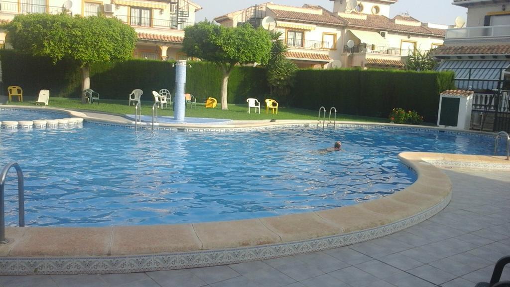 Holiday Home Torre De Pisa Torrevieja Dış mekan fotoğraf